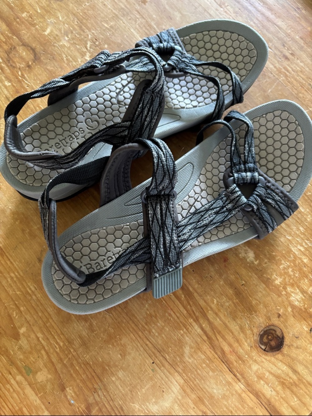 BareTraps Women's Gray Strappy Sandals with Textured Footbed
